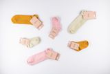 Vroubkované kotníkové ponožky Skořicové