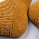 Vroubkované kotníkové ponožky Skořicové