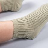 Dětské vroubkované kotníkové ponožky Zelenkavé