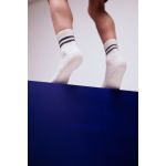 Sportovní protiskluzové ponožky s modrými proužky